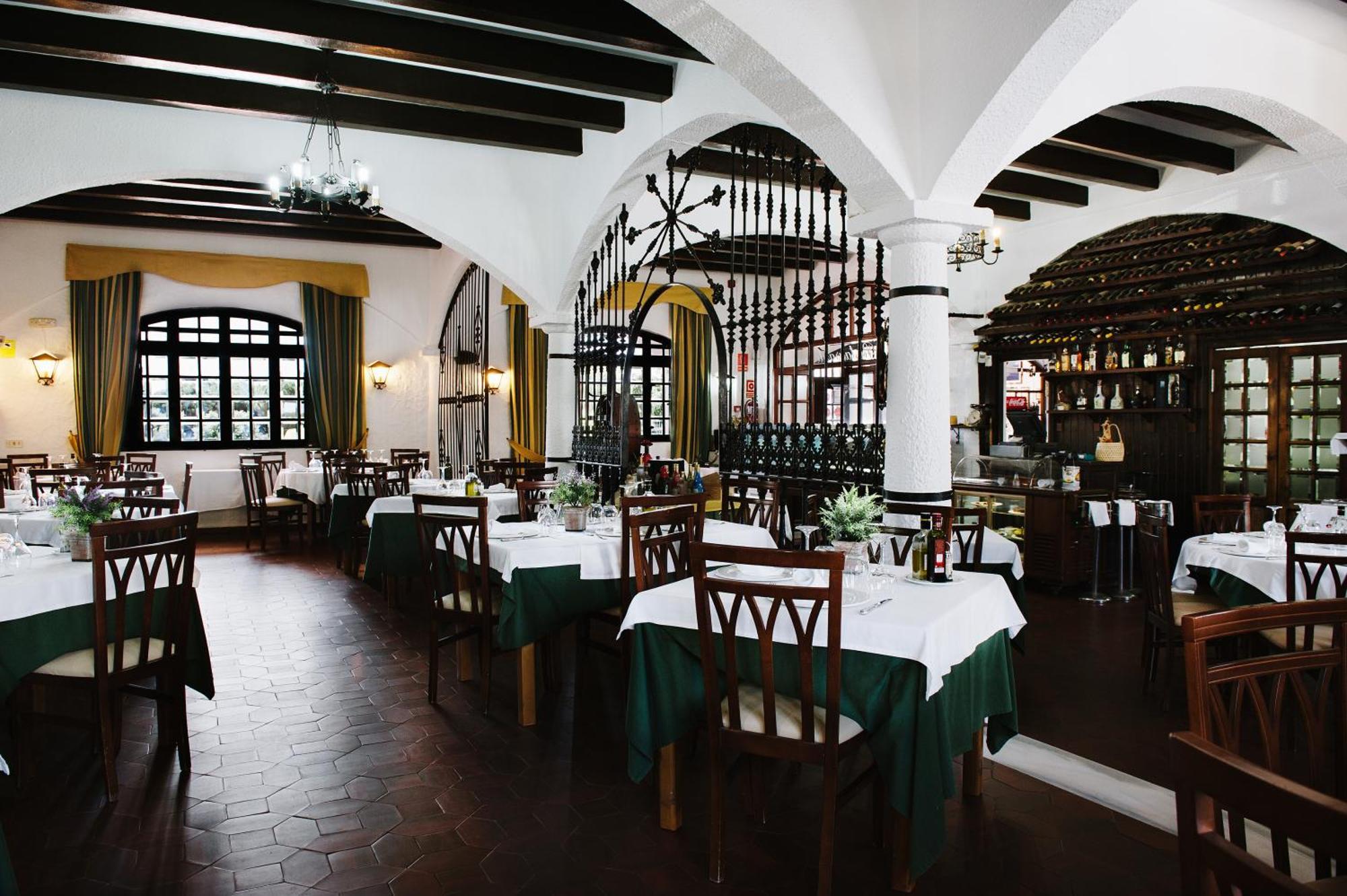 La Codorniz Hotel ตาริฟา ภายนอก รูปภาพ