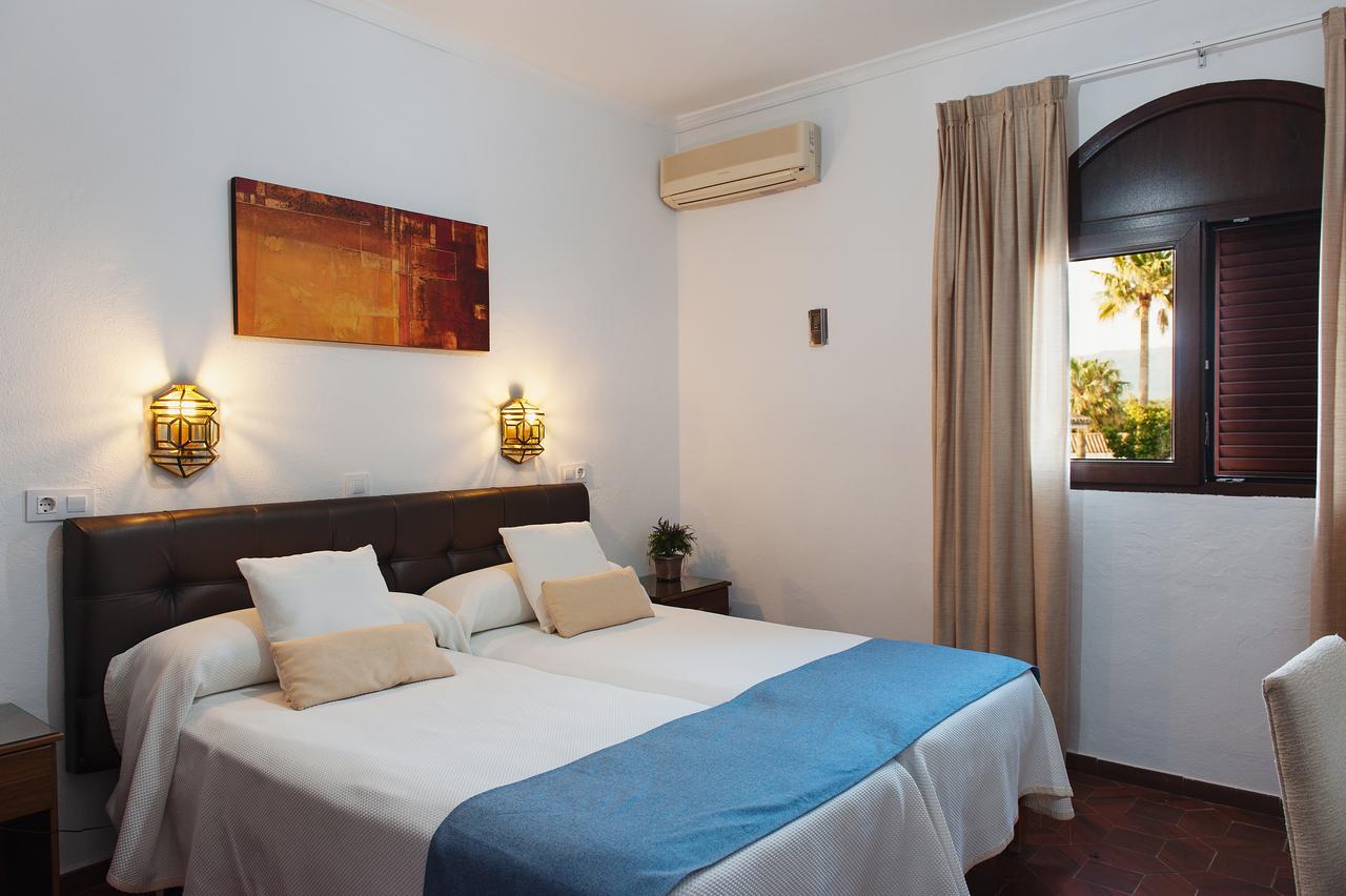 La Codorniz Hotel ตาริฟา ภายนอก รูปภาพ