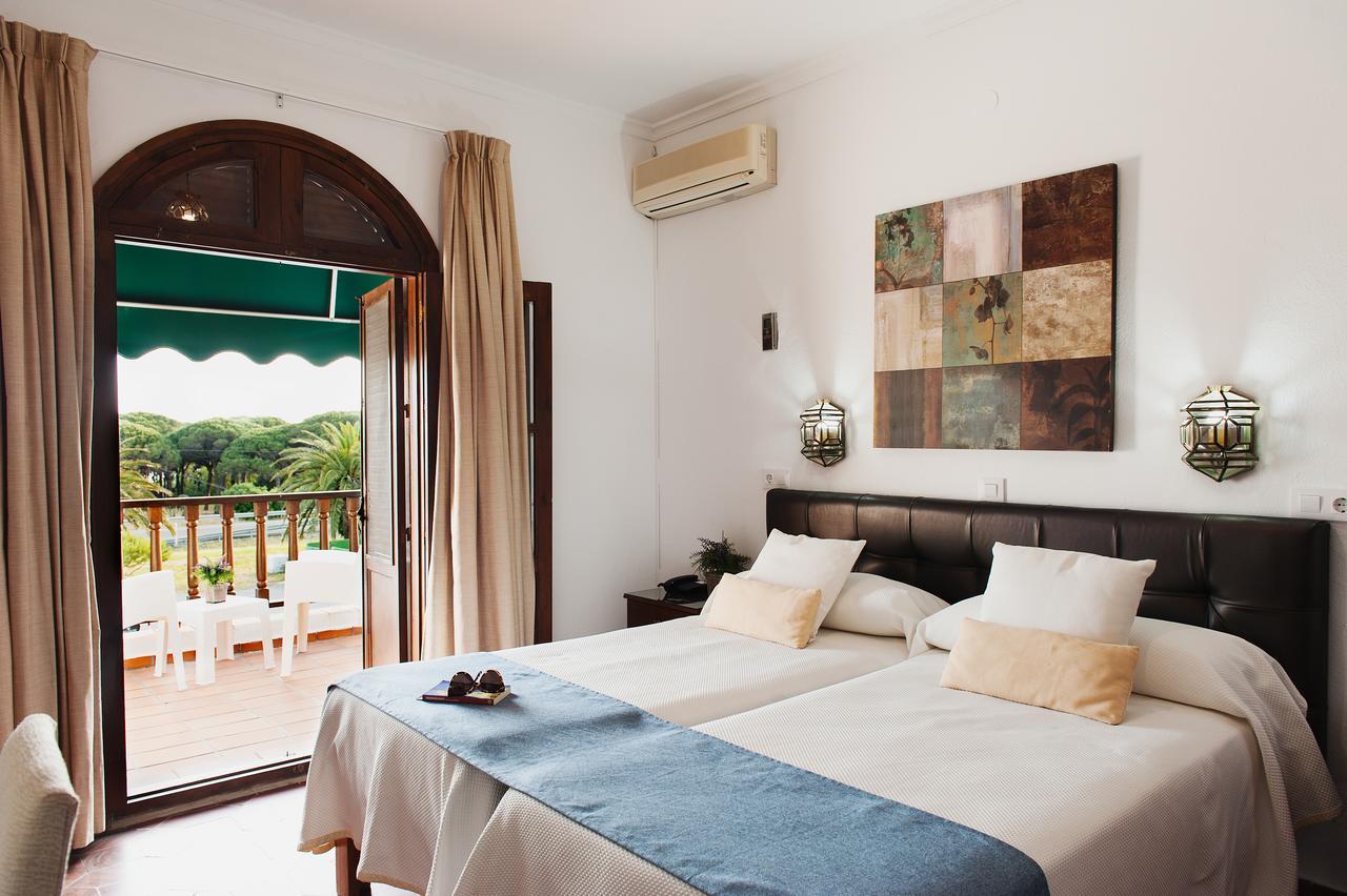 La Codorniz Hotel ตาริฟา ภายนอก รูปภาพ